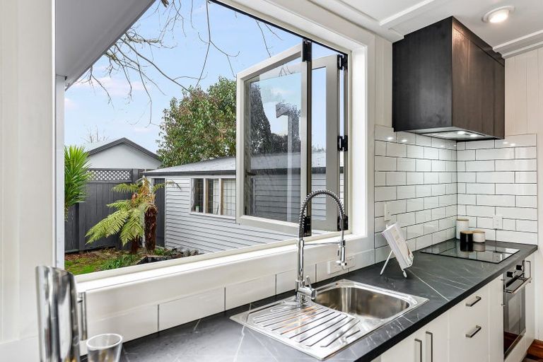 Photo of property in 84 Albert Street, Hamilton East, Hamilton, 3216