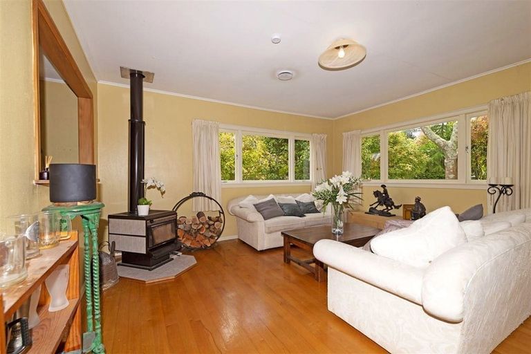 Photo of property in 20 Sherrybrooke Place, Sunnyvale, Auckland, 0612