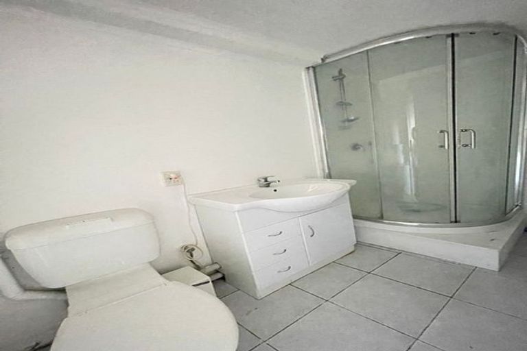 Photo of property in 3 Condliffe Place, New Windsor, Auckland, 0600