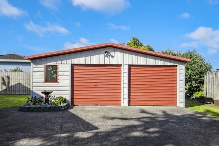 Photo of property in 31 Penion Drive, Flat Bush, Auckland, 2023