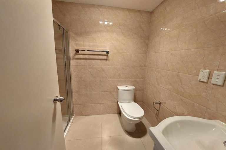 Photo of property in 3/3 Wallson Crescent, Wiri, Auckland, 2104