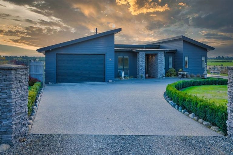 Photo of property in 225 Ashley Road, Cust, Rangiora, 7471