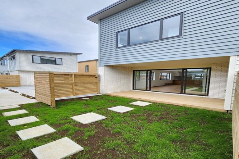 Photo of property in 3/8 Short Street, Papakura, 2110
