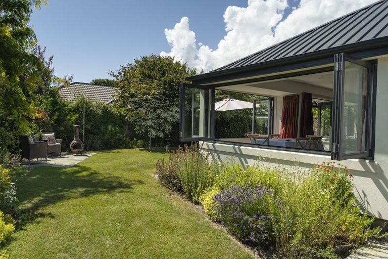 Photo of property in 59 Howards Drive, Lake Hayes, Queenstown, 9304