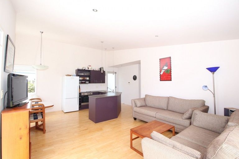 Photo of property in 170 Kowhai Avenue, Matarangi, Whitianga, 3592