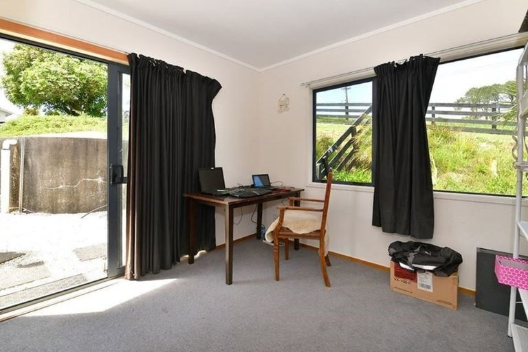 Photo of property in 20 Hafton Road, Kaukapakapa, Warkworth, 0984