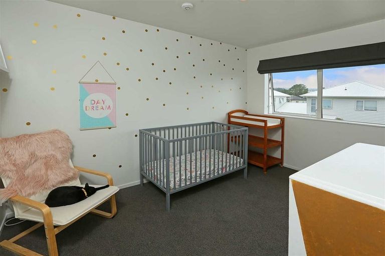 Photo of property in 27 Apple Orchard Way, Sunnyvale, Auckland, 0612