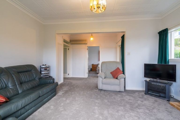 Photo of property in 56 Forfar Street, Clyde Hill, Dunedin, 9011