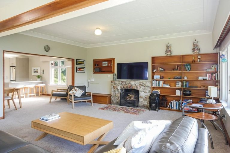 Photo of property in 10 Irvine Road, The Cove, Dunedin, 9077