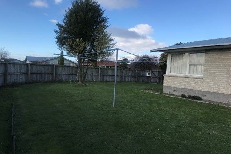 Photo of property in 39 Skerten Avenue, Hornby, Christchurch, 8042