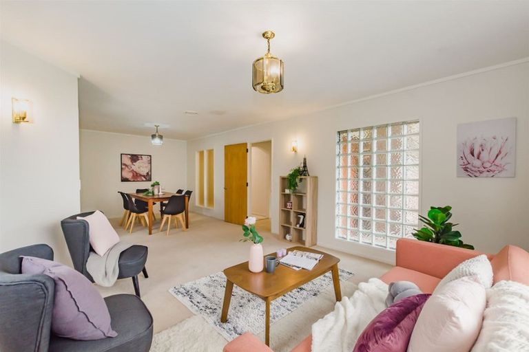 Photo of property in 4 Manly Garden, Paraparaumu Beach, Paraparaumu, 5032