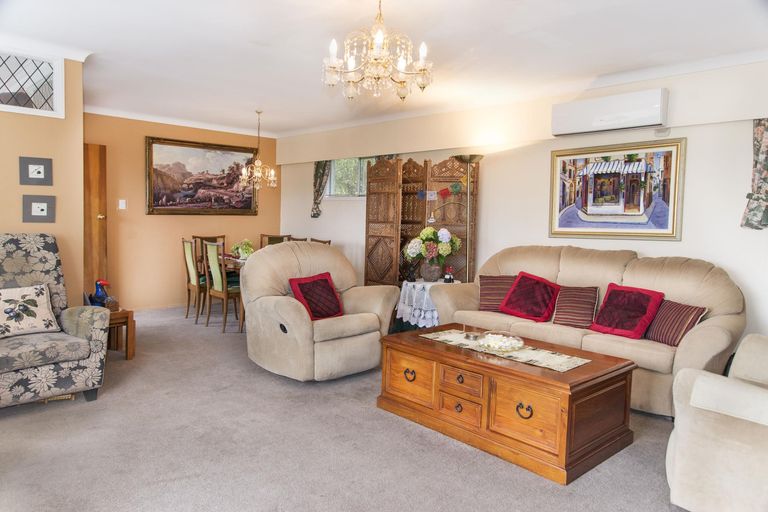 Photo of property in 19 Brooke Road, Red Hill, Papakura, 2110