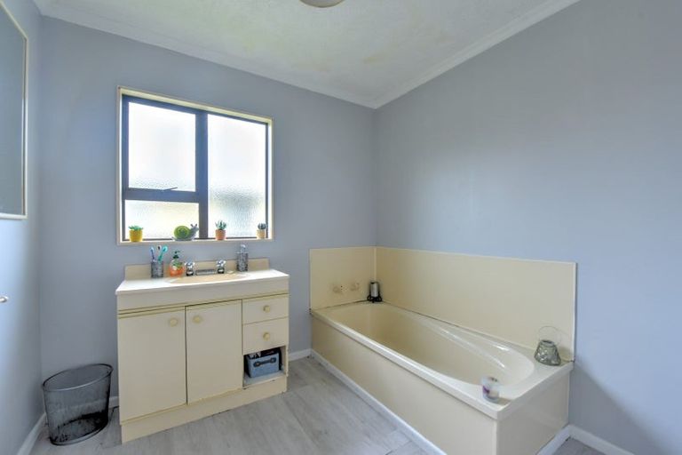 Photo of property in 23 Nightingale Street, Wyndham, 9831