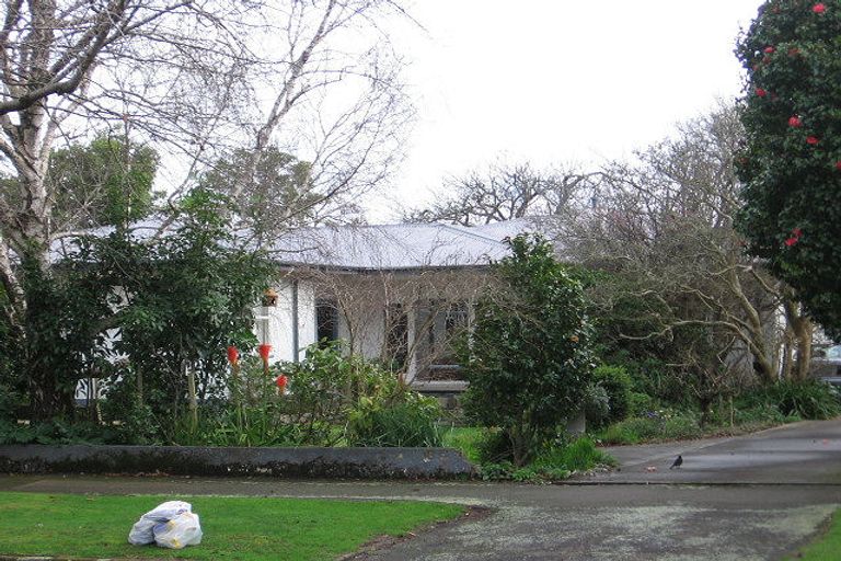 Photo of property in 94 Marne Street, Hokowhitu, Palmerston North, 4410