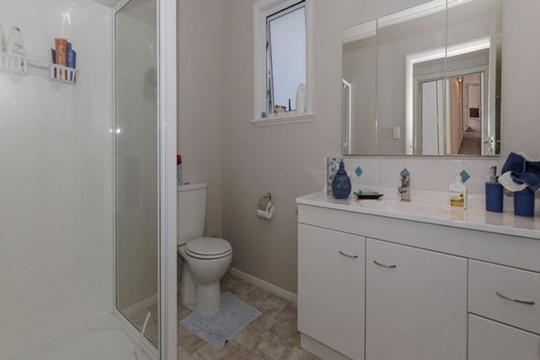 Photo of property in 19 Blease Street, New Lynn, Auckland, 0600