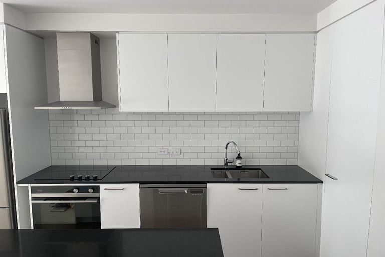 Photo of property in 57 Rua Kai Way, Brooklyn, Wellington, 6021