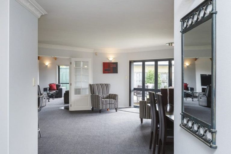 Photo of property in 82 Amberley Avenue, Highbury, Palmerston North, 4412