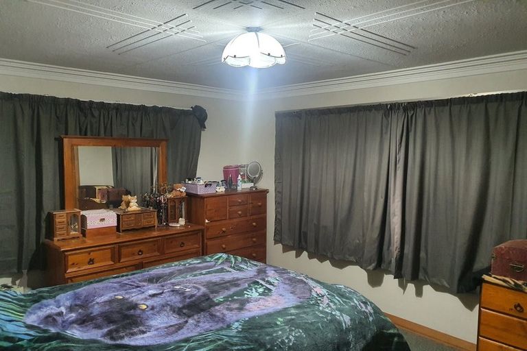 Photo of property in 6 Watson Street, Green Island, Dunedin, 9018