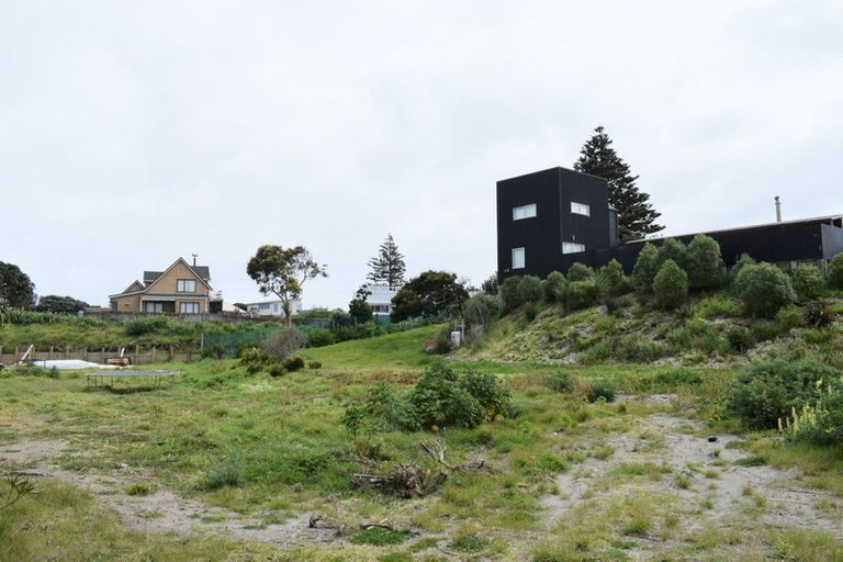 Photo of property in 23 Tasman Road, Otaki Beach, Otaki, 5512