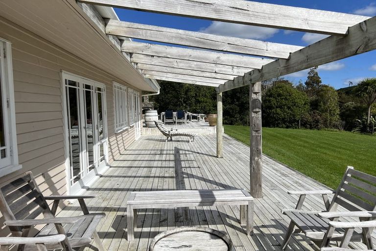 Photo of property in 364 Oneriri Road, Kaiwaka, 0573