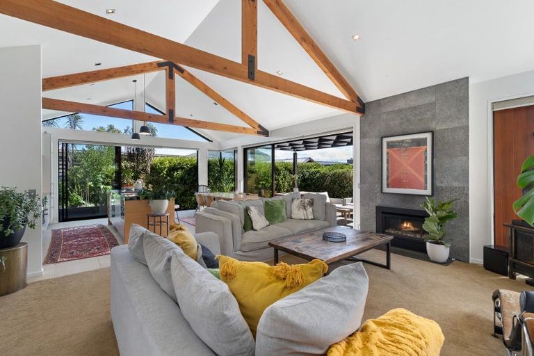 Photo of property in 34 Rannoch Drive, Jacks Point, Queenstown, 9371