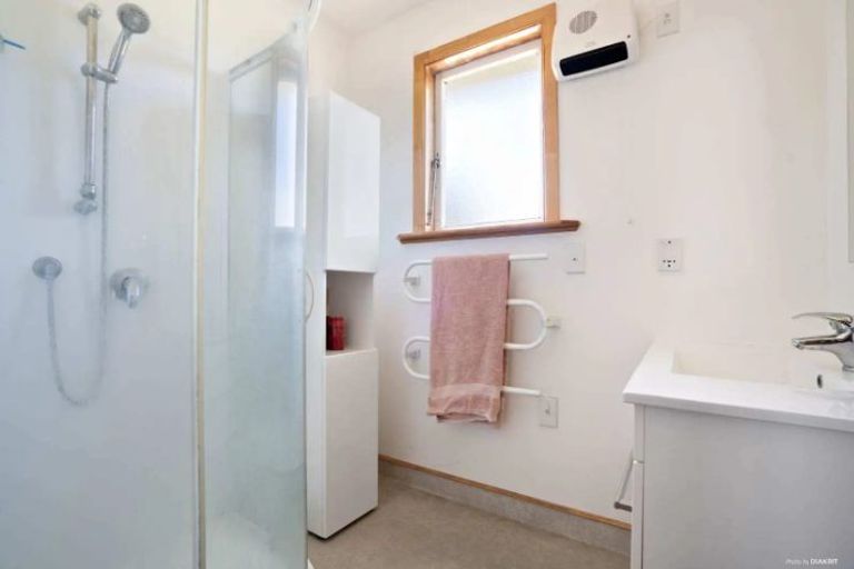 Photo of property in 6 Dreadon Road, Manurewa, Auckland, 2102