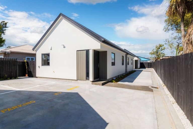 Photo of property in 2/590 Gloucester Street, Linwood, Christchurch, 8011