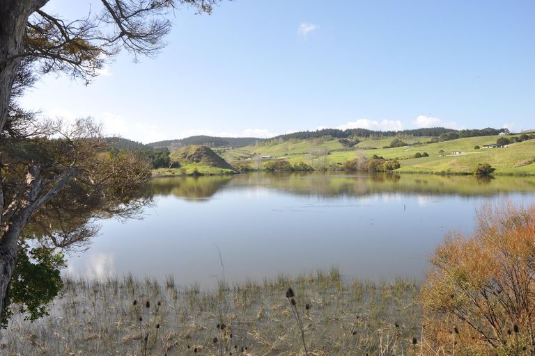 Photo of property in 18a Salt River View Road, Kaiwaka, 0573