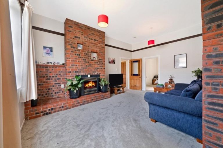 Photo of property in 19a Somerfield Street, Somerfield, Christchurch, 8024