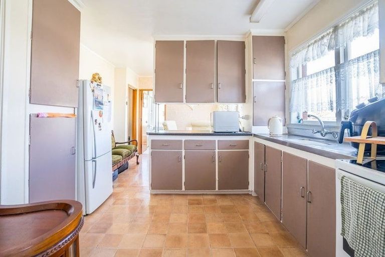 Photo of property in 3 Rielly Place, Mount Wellington, Auckland, 1060