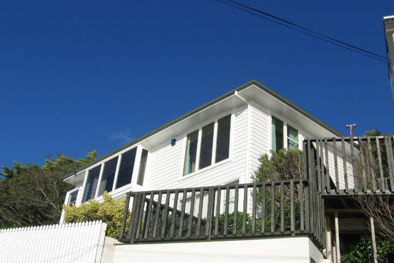 Photo of property in 19 Robieson Street, Roseneath, Wellington, 6011