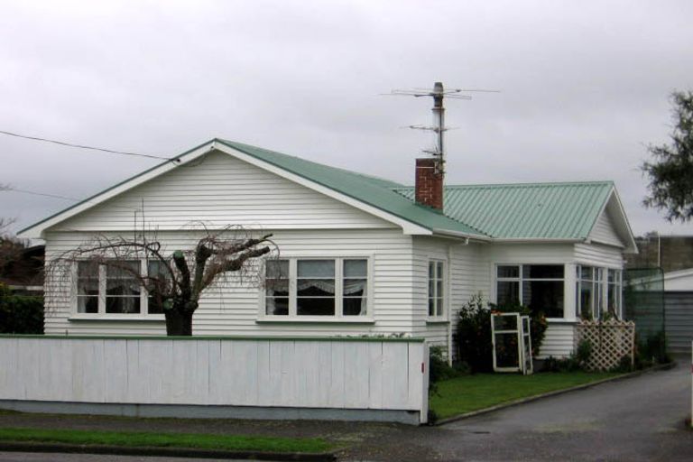 Photo of property in 11 Cooper Street, Lansdowne, Masterton, 5810