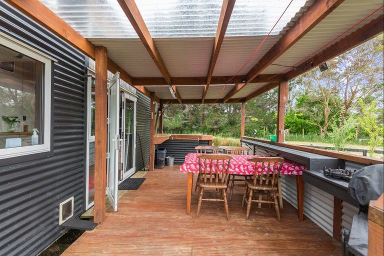 Photo of property in 48 Stanly Street, Eketahuna, 4900