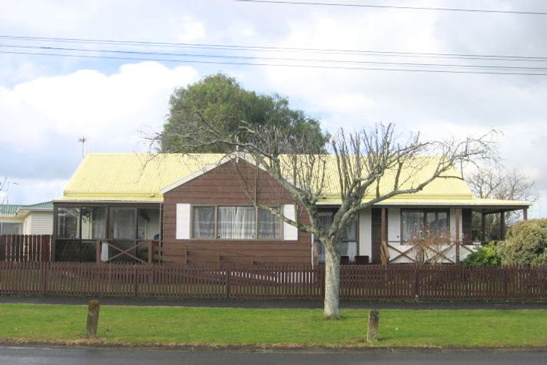 Photo of property in 15 Prisk Street, Melville, Hamilton, 3206