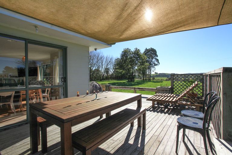 Photo of property in 44 Matakotea Road, Raglan, 3295
