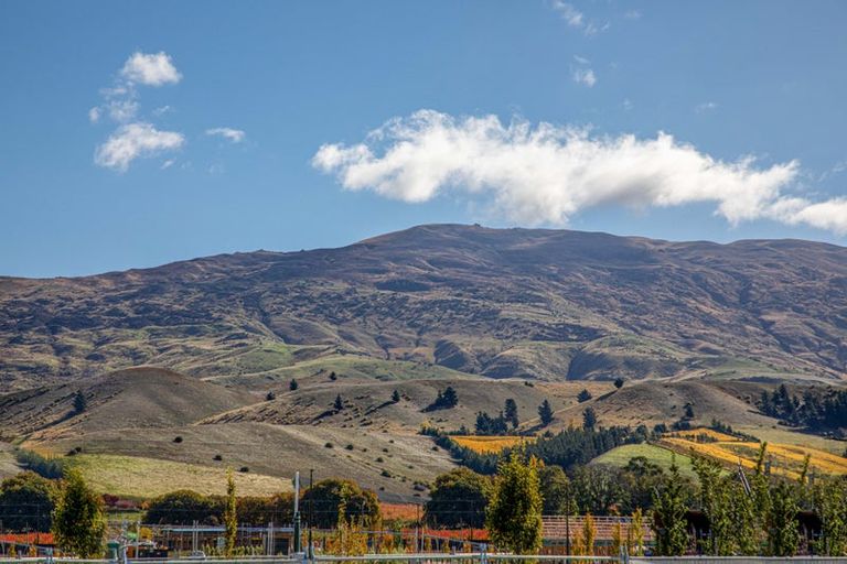 Photo of property in 38 Magnum Drive, Cromwell, 9310