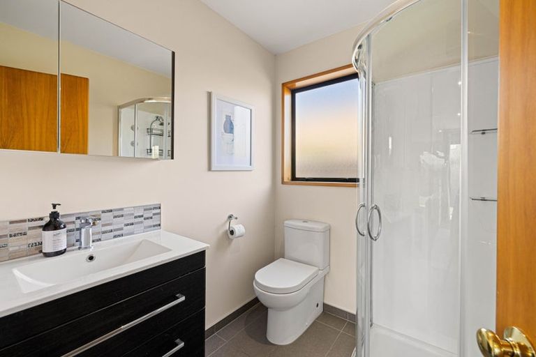 Photo of property in 184 Hawthornden Road, Avonhead, Christchurch, 8042