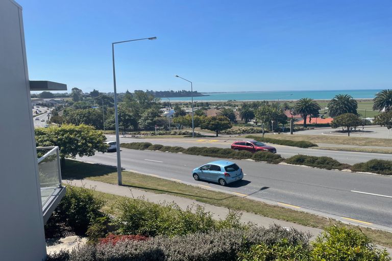 Photo of property in 18 Bayview Place, Timaru, 7910