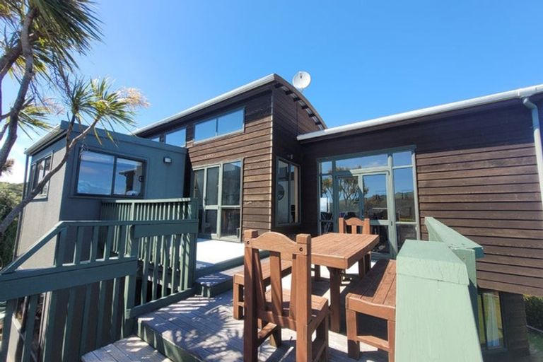 Photo of property in 55 Gordon Road, Plimmerton, Porirua, 5026