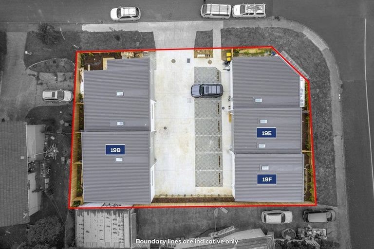 Photo of property in 19b Chislehurst Street, Henderson, Auckland, 0612