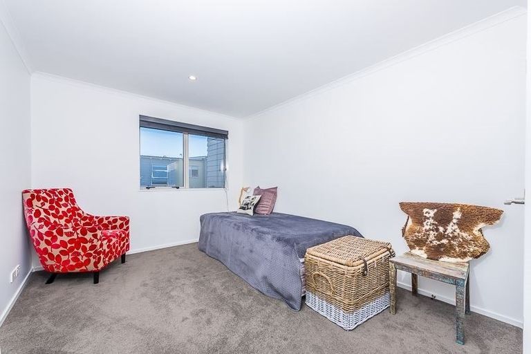 Photo of property in 2 Oioi Road, Hobsonville, Auckland, 0616