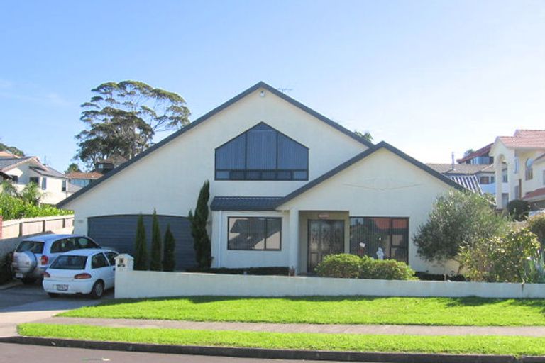 Photo of property in 33 Bannings Way, Hobsonville, Auckland, 0618