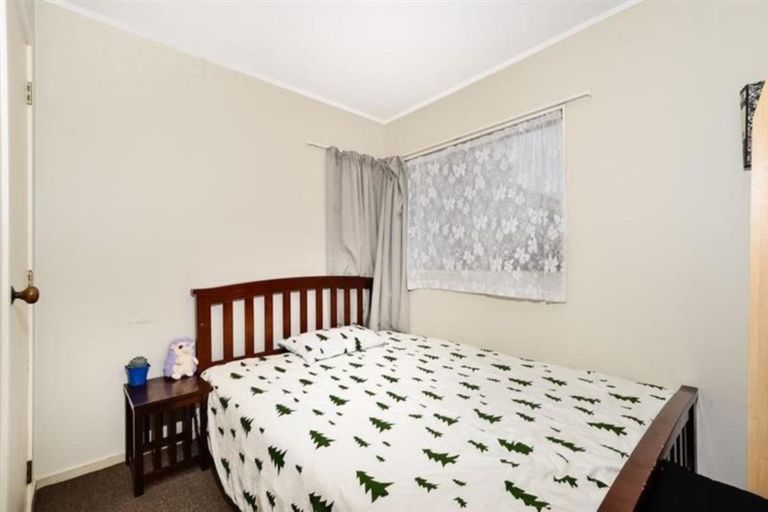 Photo of property in 13a Karamu Street, Strandon, New Plymouth, 4312