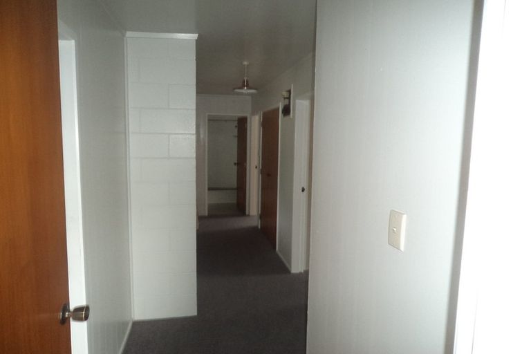 Photo of property in 1/2 Ruakiwi Road, Hamilton Lake, Hamilton, 3204