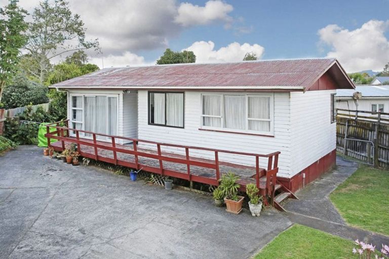 Photo of property in 33 Tairere Crescent, Rosehill, Papakura, 2113