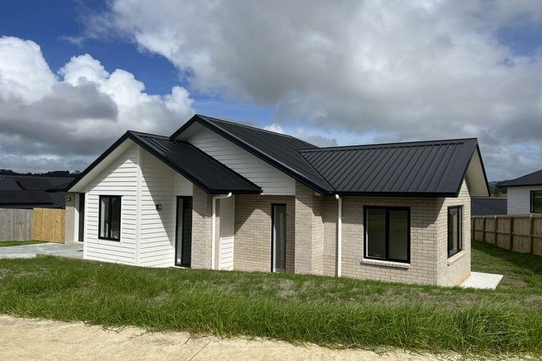 Photo of property in 3 Pupurangi Road, Warkworth, 0910