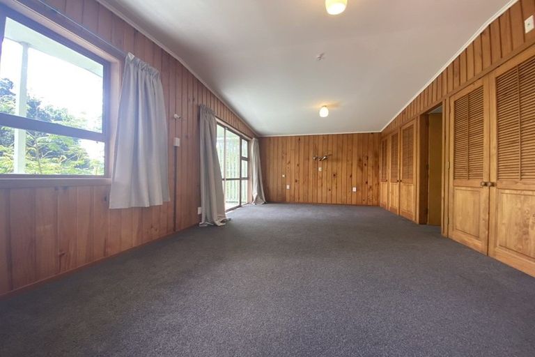 Photo of property in 56 Kahu Road, Paremata, Porirua, 5024