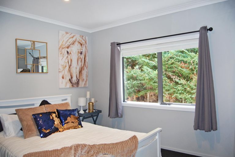 Photo of property in 9 Mountain Road, Kaiwaka, 0587