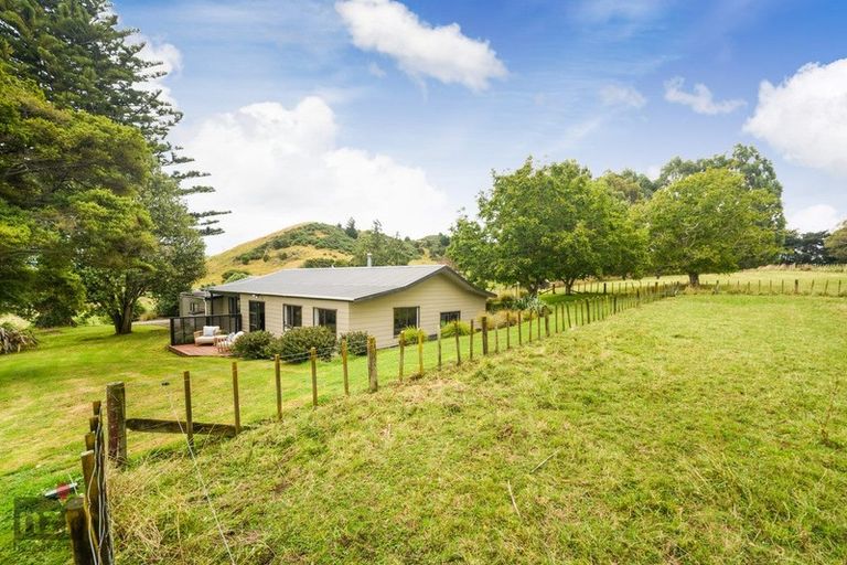 Photo of property in 741 Makino Road, Halcombe, Feilding, 4777