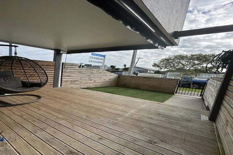 Photo of property in 1/10 Parson Lane, Papatoetoe, Auckland, 2025